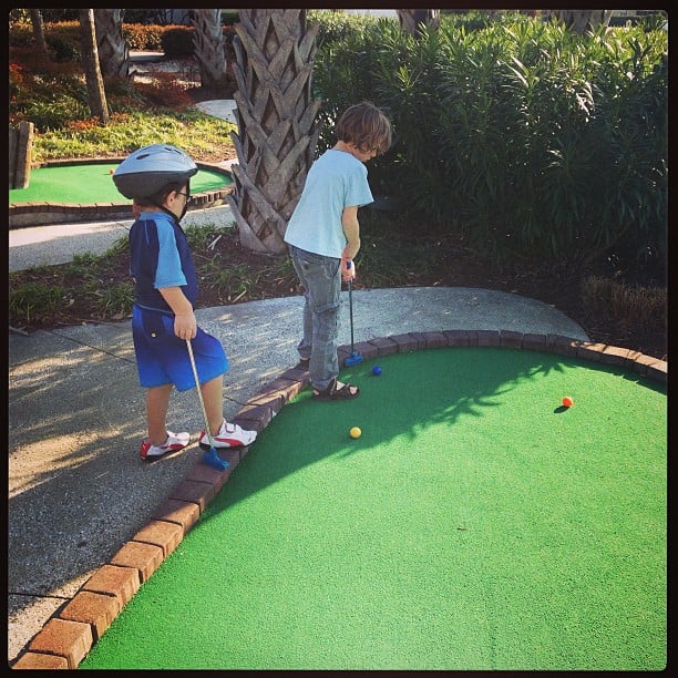 Back on the course to lose to the dynamic mini-golfing duo :-)